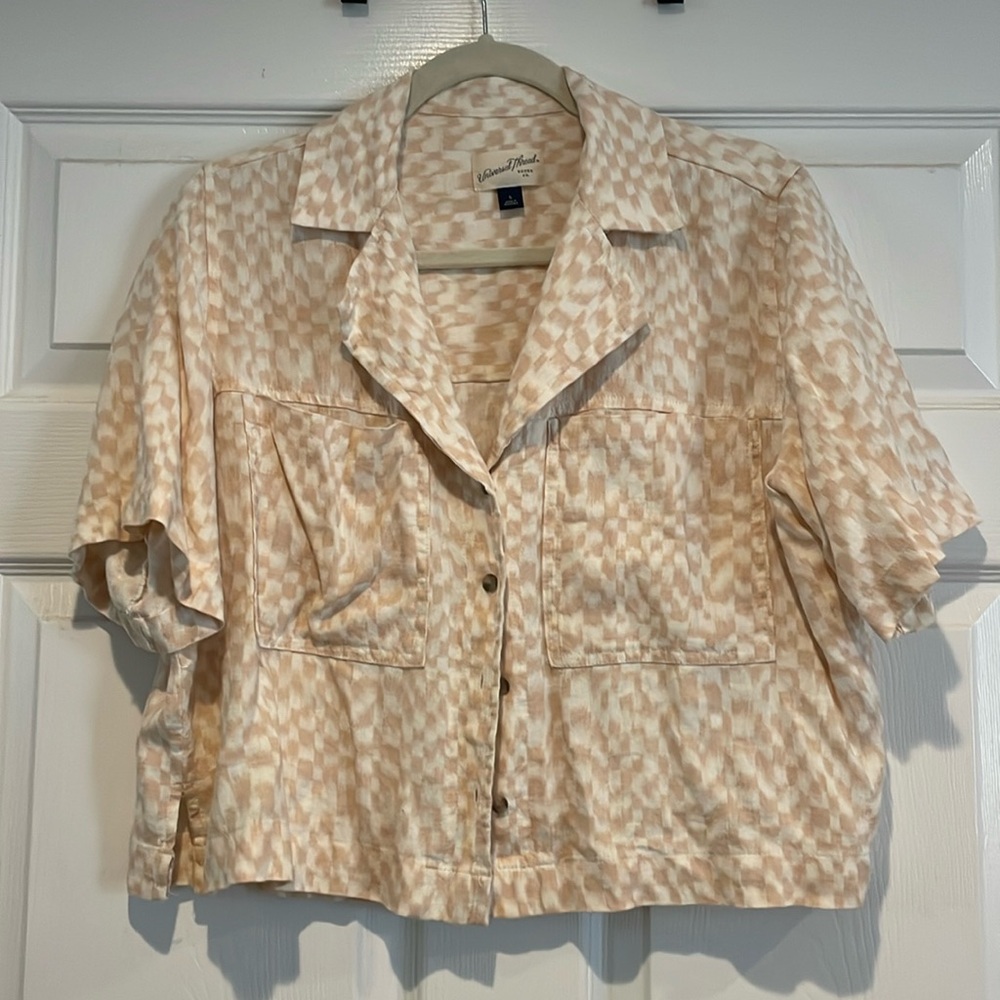 CROPPED button down - lightly used!